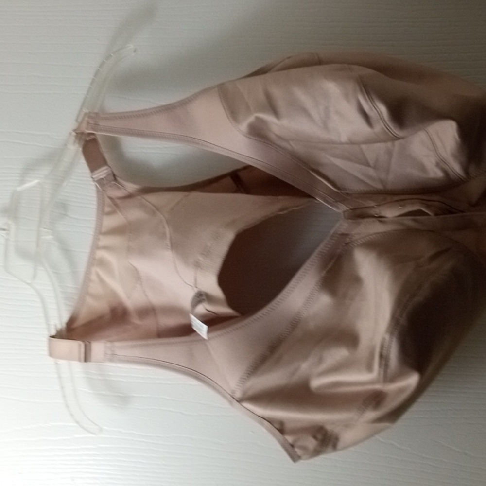 Glamorise Soft Beige Bra Size 54G Nwot